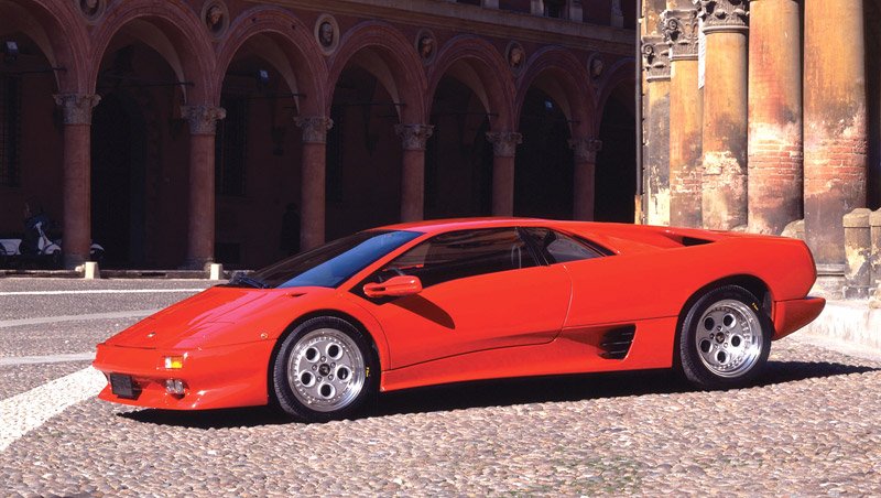 Historie Lamborghini ve fotografii