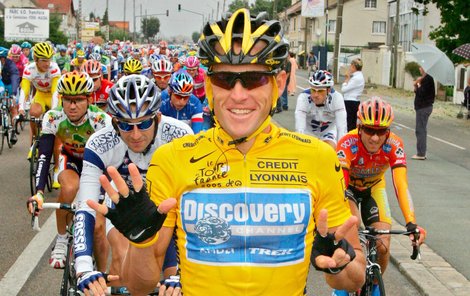 Sedm prstů znamenalo triumfy na Tour, o ně teď Armstrong přišel.