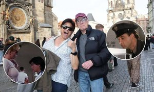 Hvězdy komediální série Policejní akademie Lance Kinsey (71) a Brian Tochi (66) si do hlavního města odskočily před startem víkendového Comic-Conu Brno & Junior, a hned měli jasno – další díl chtějí točit v Česku! Hvězdy komediální série Policejní akademie Lance Kinsey (71) a Brian Tochi (66) si do hlavního města odskočily před startem víkendového Comic-Conu Brno & Junior, a hned měli jasno – další díl chtějí točit v Česku!