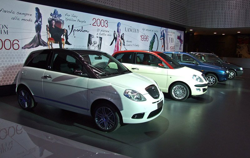 Lancia Ypsilon