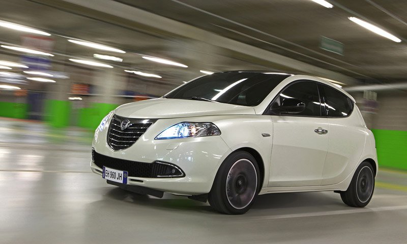 Lancia Ypsilon