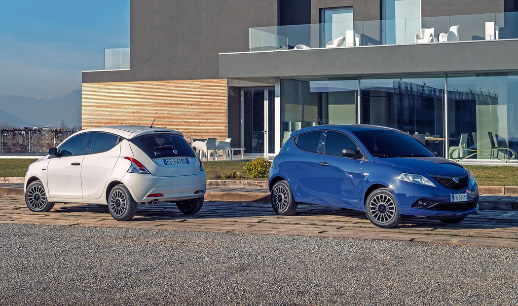 Lancia Ypsilon