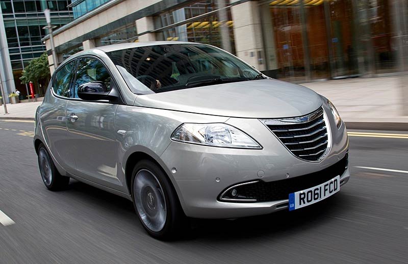 Lancia Ypsilon