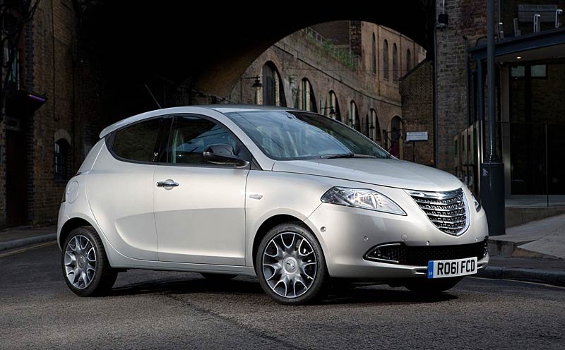 Lancia Ypsilon