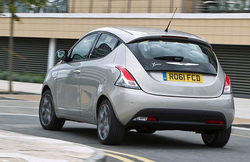 Lancia Ypsilon