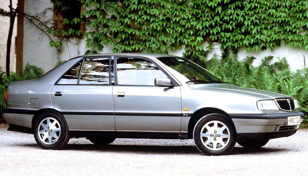 Lancia Dedra (1989)