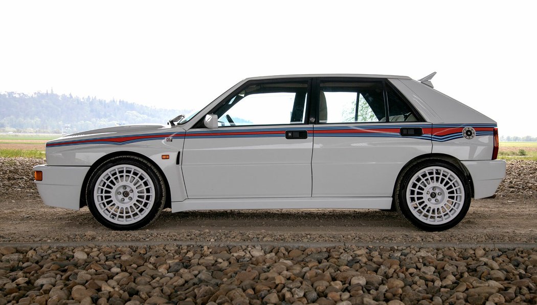 Lancia Delta HF Integrale Martini 6 (1993)