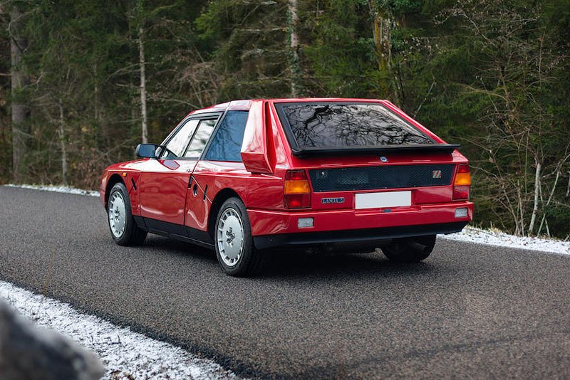 Lancia Delta S4 Stradale