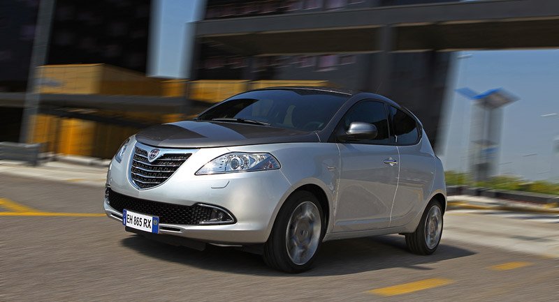 Lancia Ypsilon