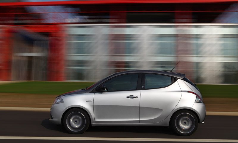 Lancia Ypsilon