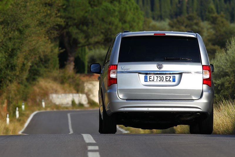 Lancia Voyager - oficiální fotografie