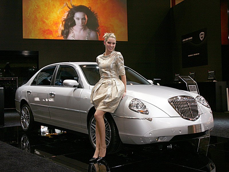 Lancia Thesis (2002-2009)