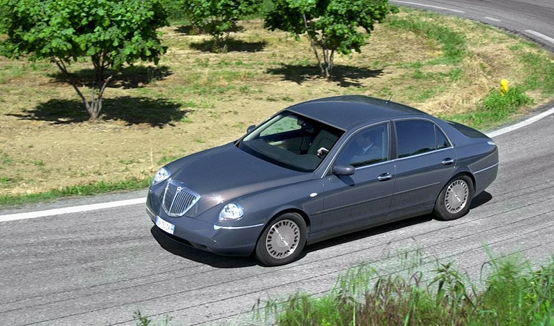 Lancia Thesis (2002-2009)