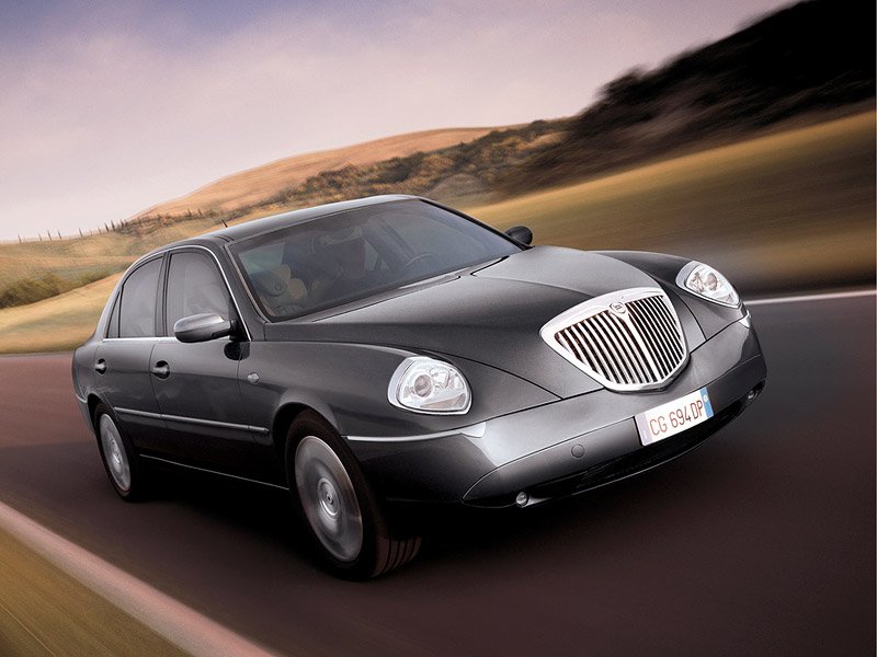 Lancia Thesis (2002-2009)