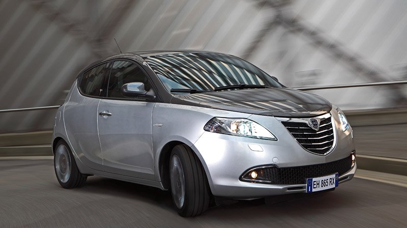 Lancia Ypsilon