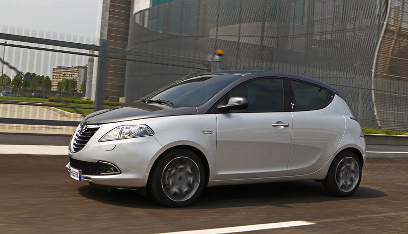 Lancia Ypsilon