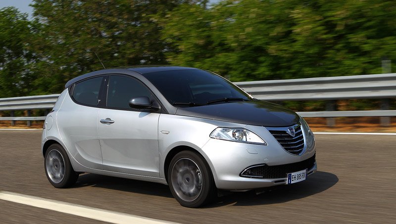 Lancia Ypsilon