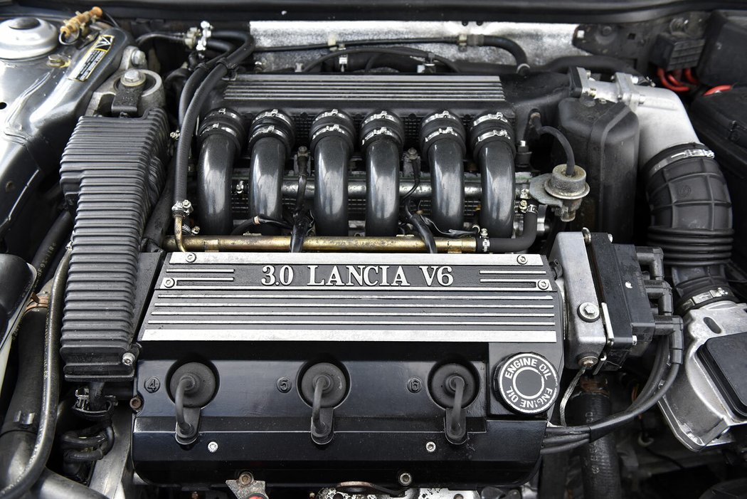 Lancia Thema 3.0 V6 LS