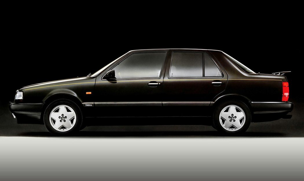 Lancia Thema 8.32 (1988)