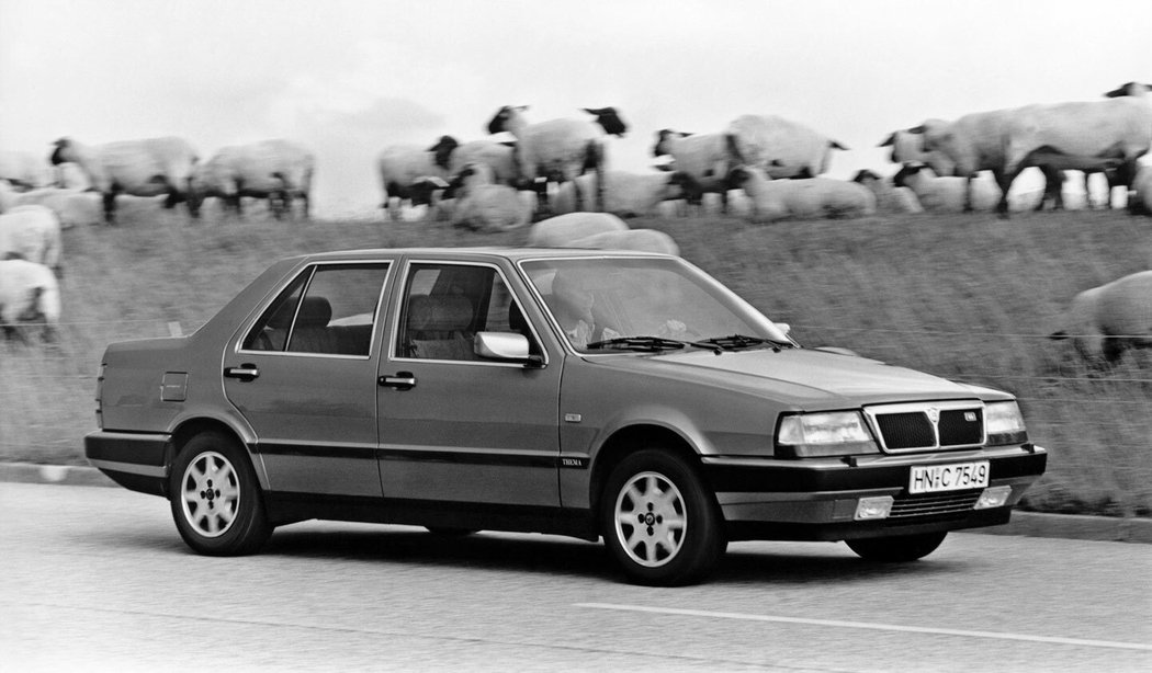 Lancia Thema V6 (1988)