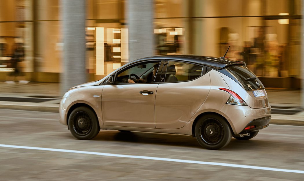 Lancia Ypsilon Monogram