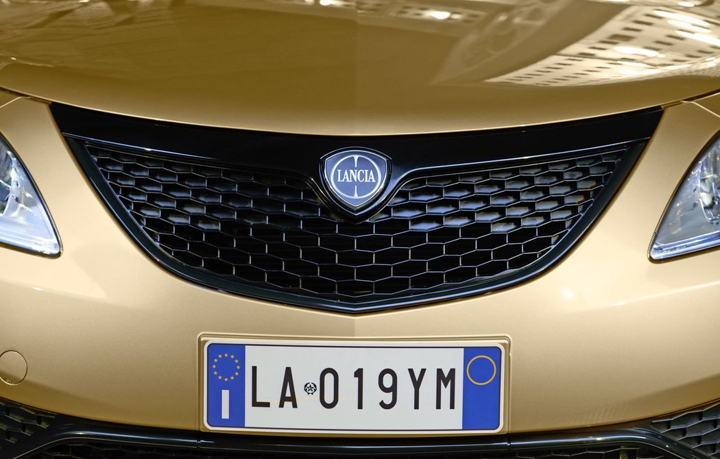 Lancia Ypsilon Monogram