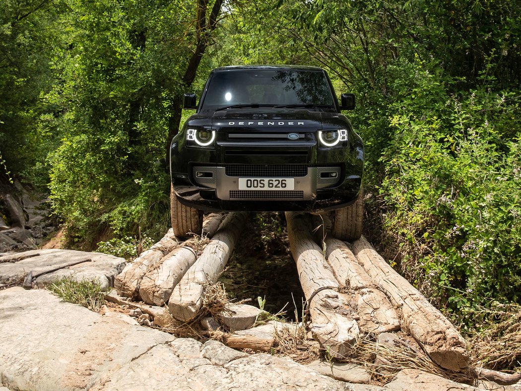 Land Rover Defender 110 V8