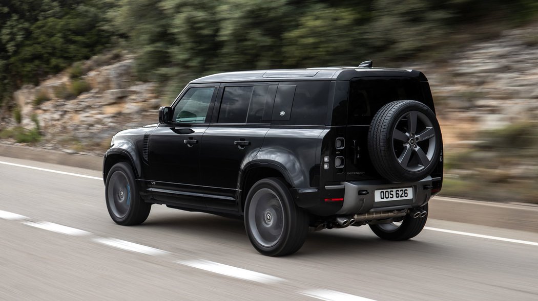 Land Rover Defender 110 V8