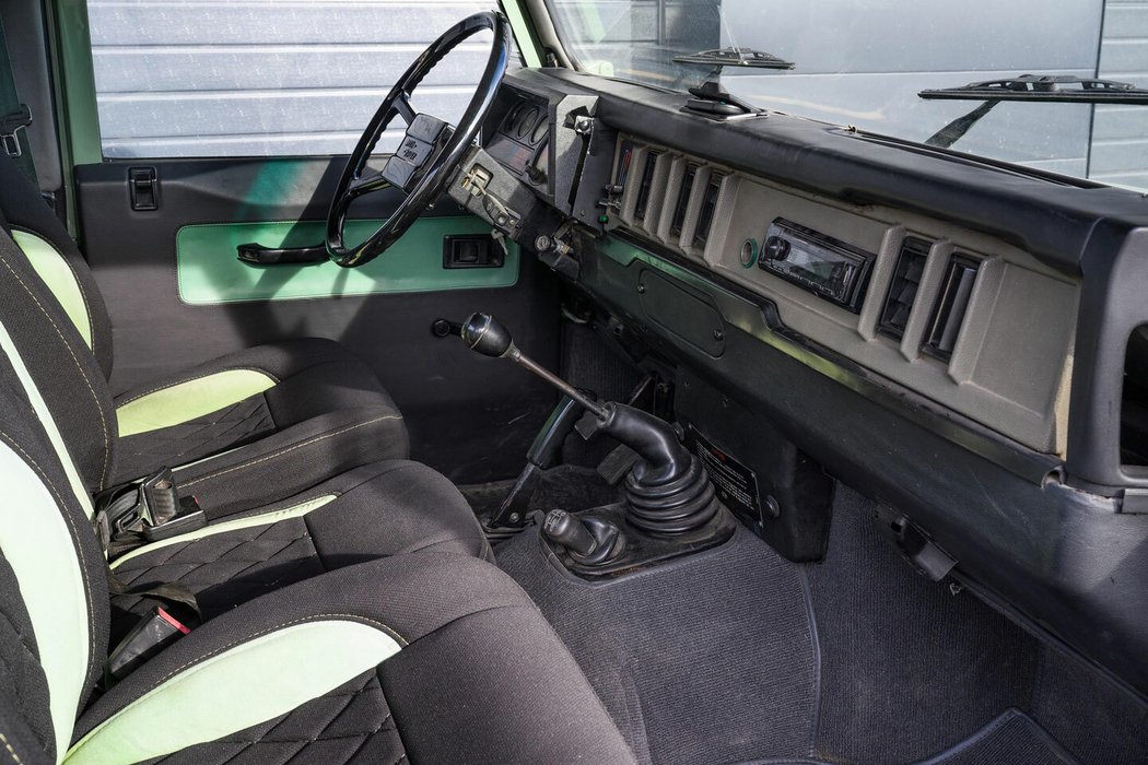 Land Rover Defender 110 V8 Pick-Up (1991)