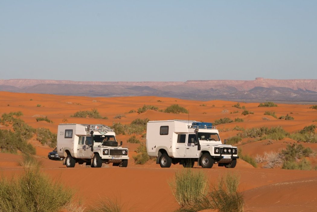 Land Rover Defender 130 Azalai