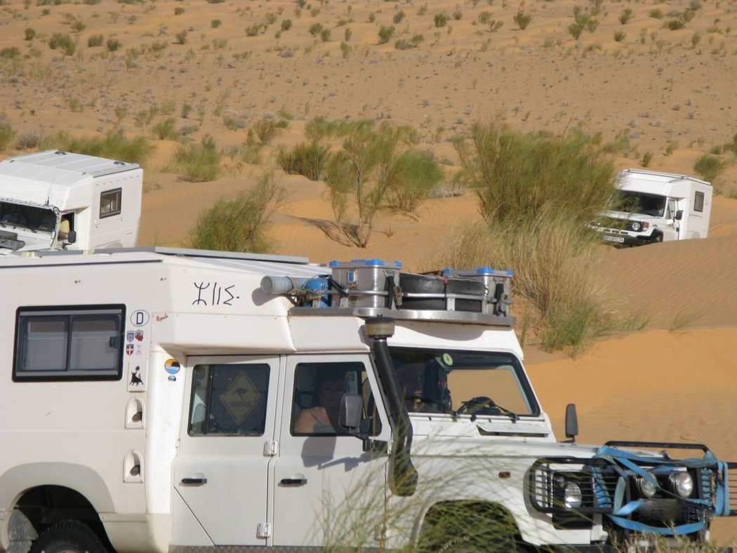 Land Rover Defender 130 Azalai