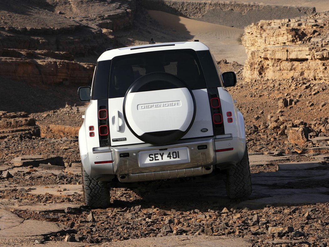 Land Rover Defender 130