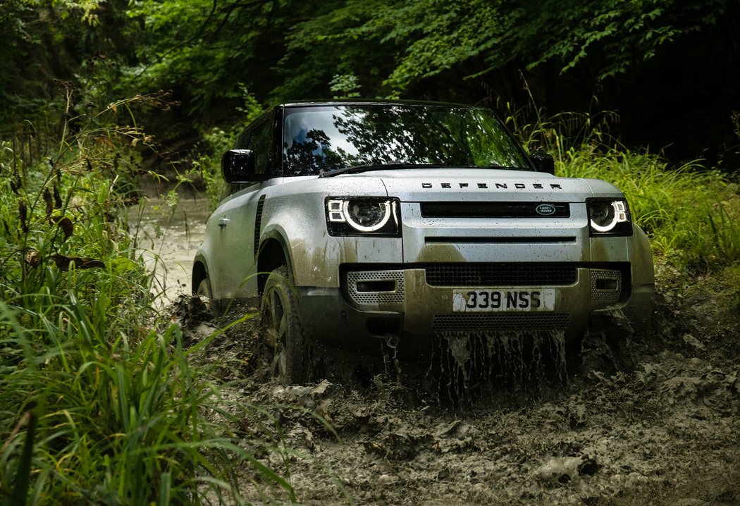 Land Rover Defender 90