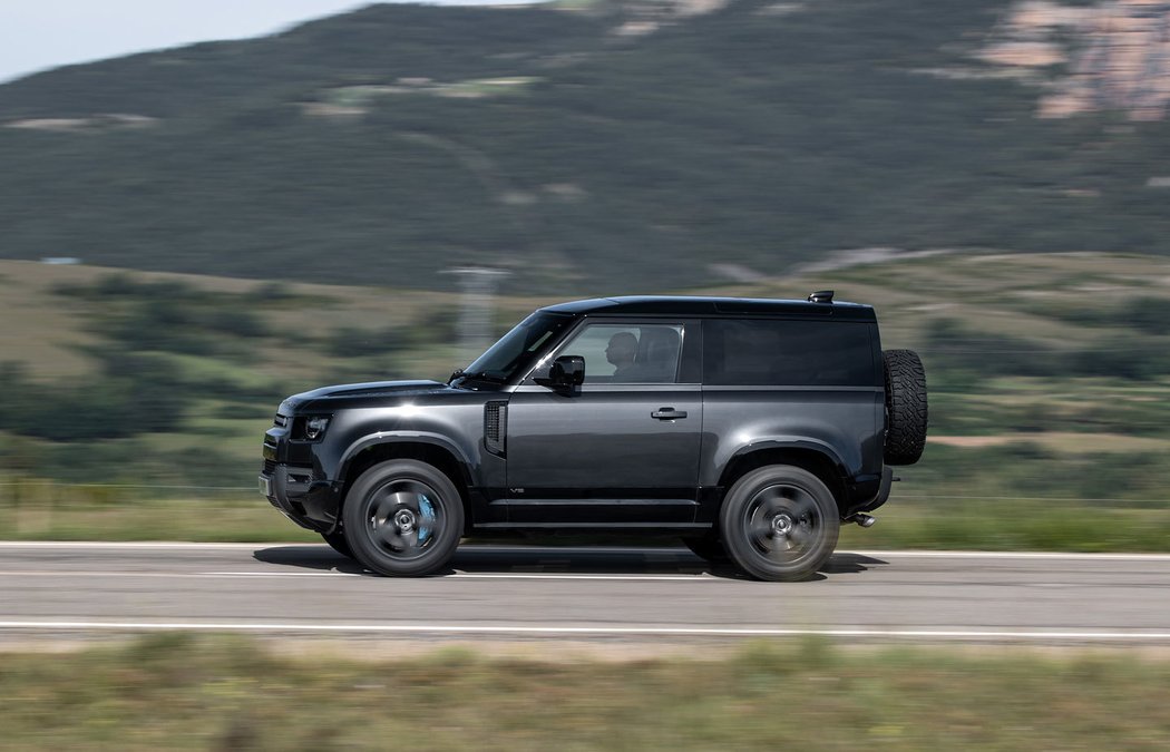 Land Rover Defender 90 V8