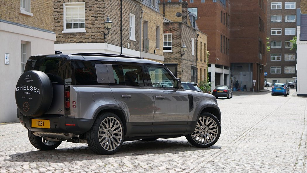 Land Rover Defender 110 Black - Launch Edition 110 P300 SE