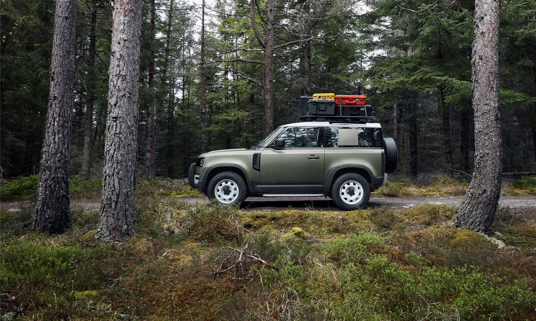 Land Rover Defender