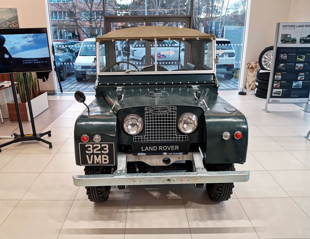 Land Rover Defender