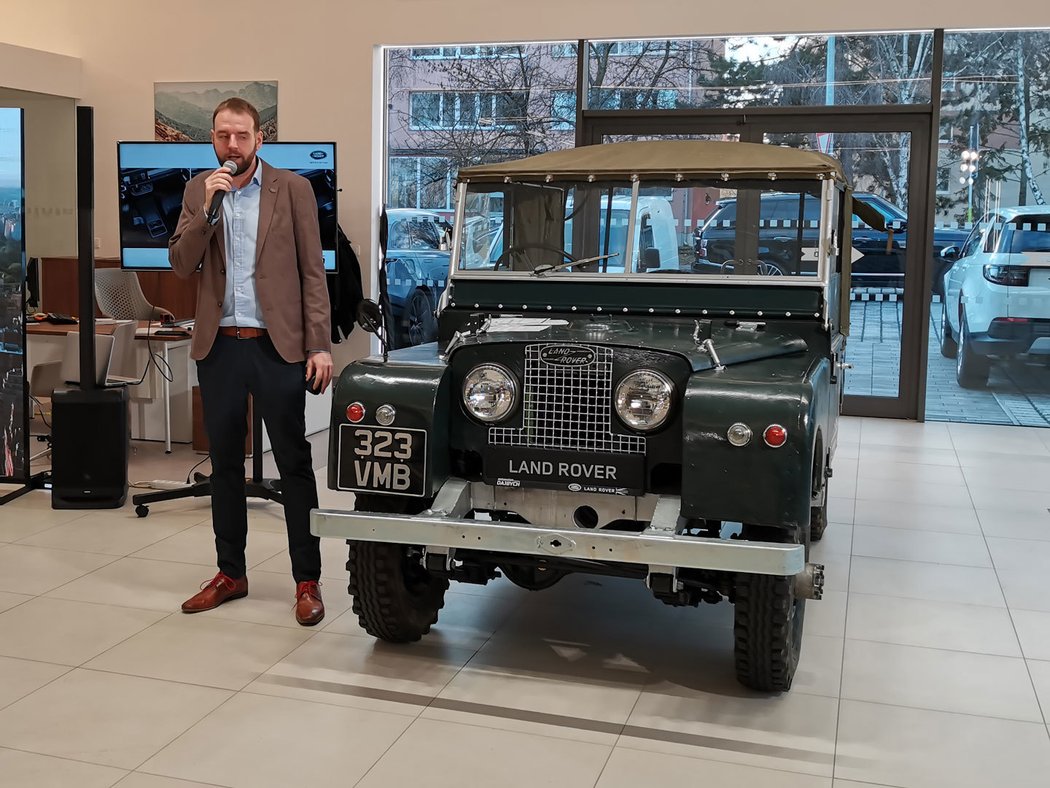 Land Rover Defender