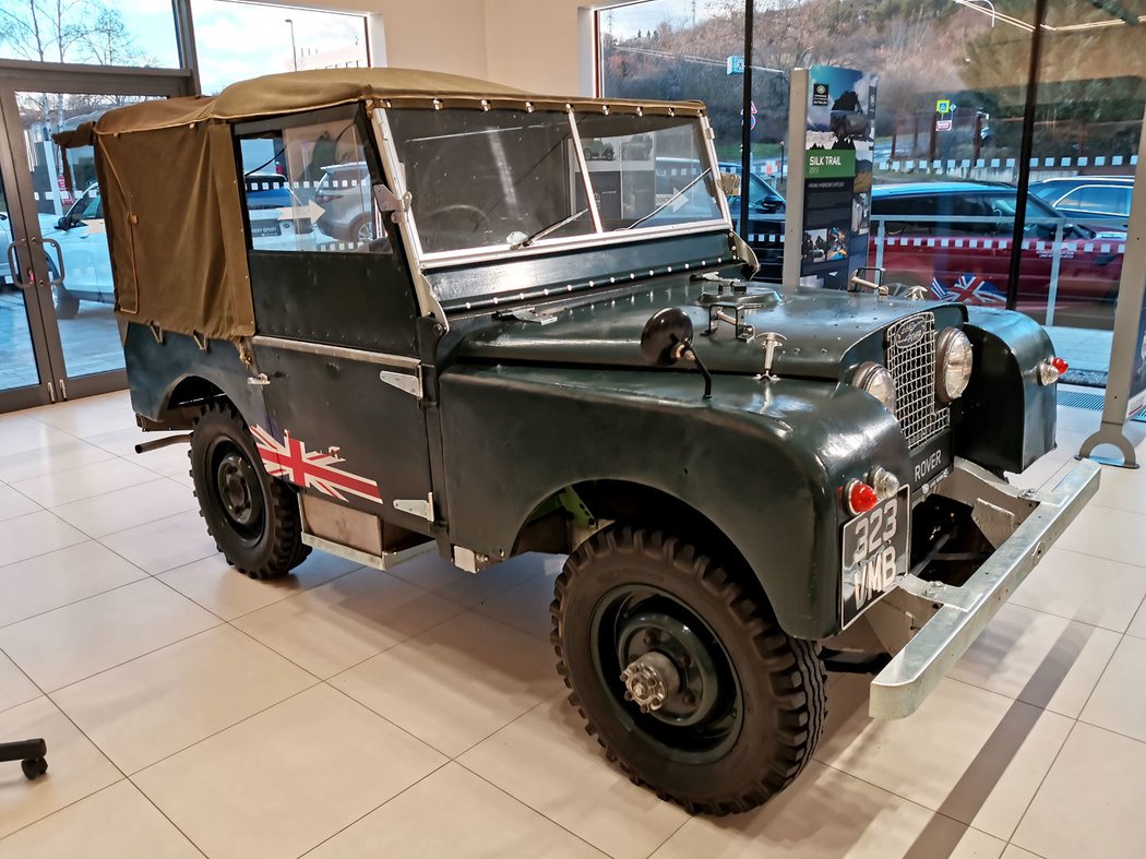 Land Rover Defender