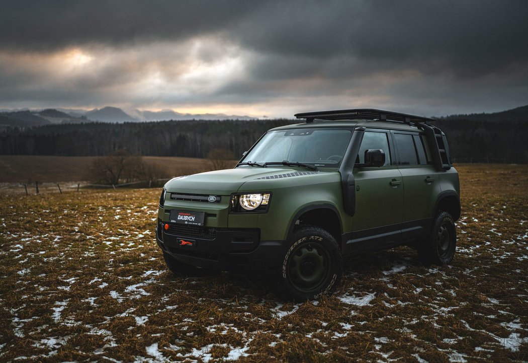 Land Rover Defender