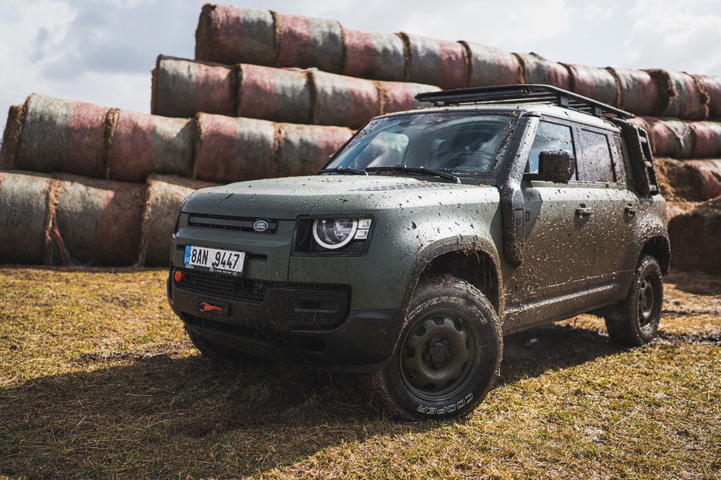 Land Rover Defender