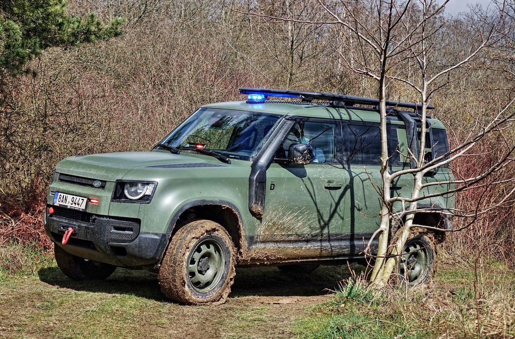 Land Rover Defender