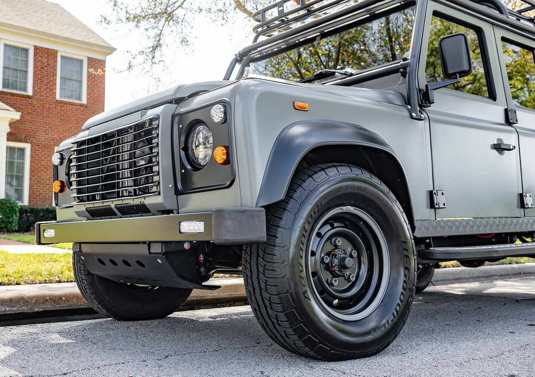 ECD &#34;Project Ghost&#34; Land Rover Defender Restomod 