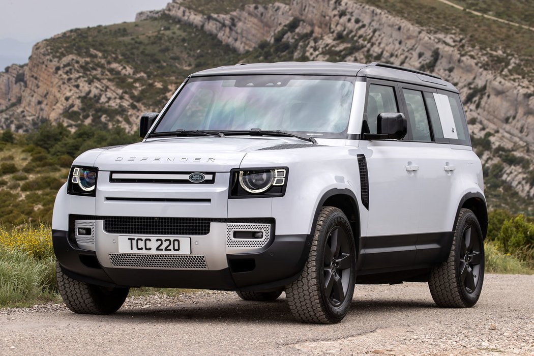 Land Rover Defender PHEV