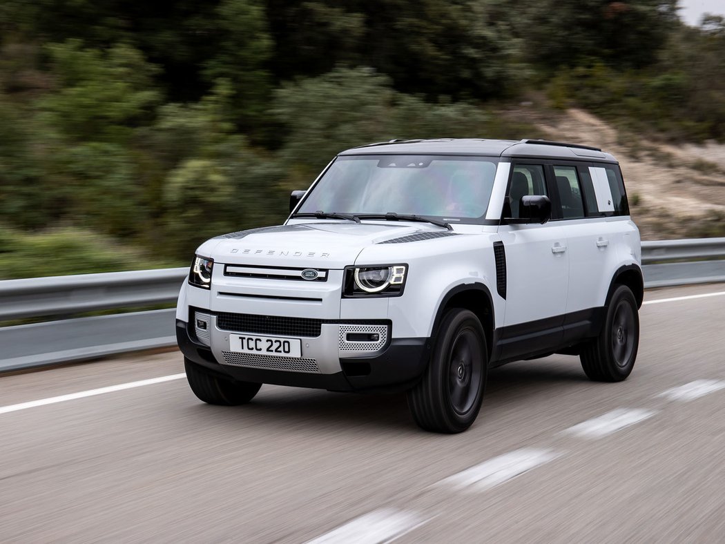 Land Rover Defender PHEV