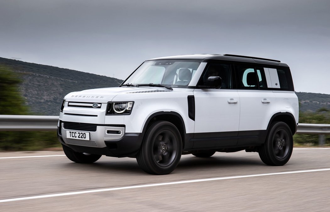 Land Rover Defender PHEV