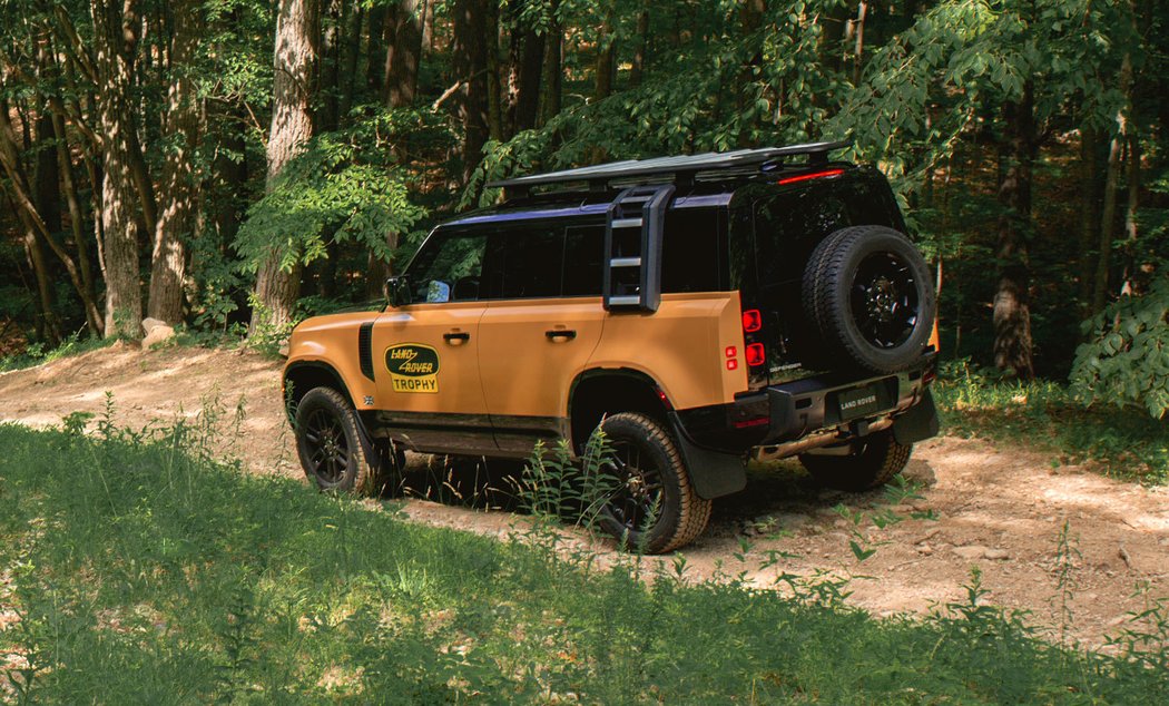 Land Rover Defender Trophy Edition