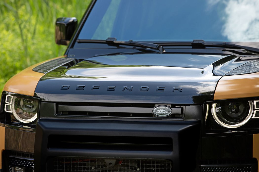 Land Rover Defender Trophy Edition