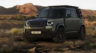 Land Rover Defender Trophy oslavuje dobrodružné výpravy. Další taková se zrovna chystá! Land Rover Defender Trophy oslavuje dobrodružné výpravy. Další taková se zrovna chystá!