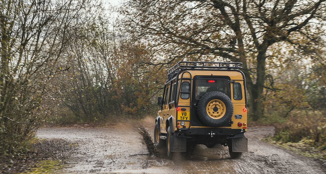 Land Rover Defender Works V8 Trophy